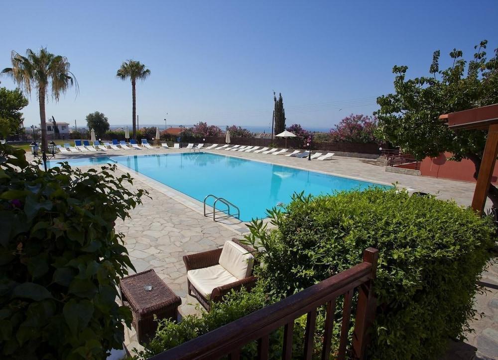 Episkopiana Hotel & Sport Resort Episkopi  Екстер'єр фото