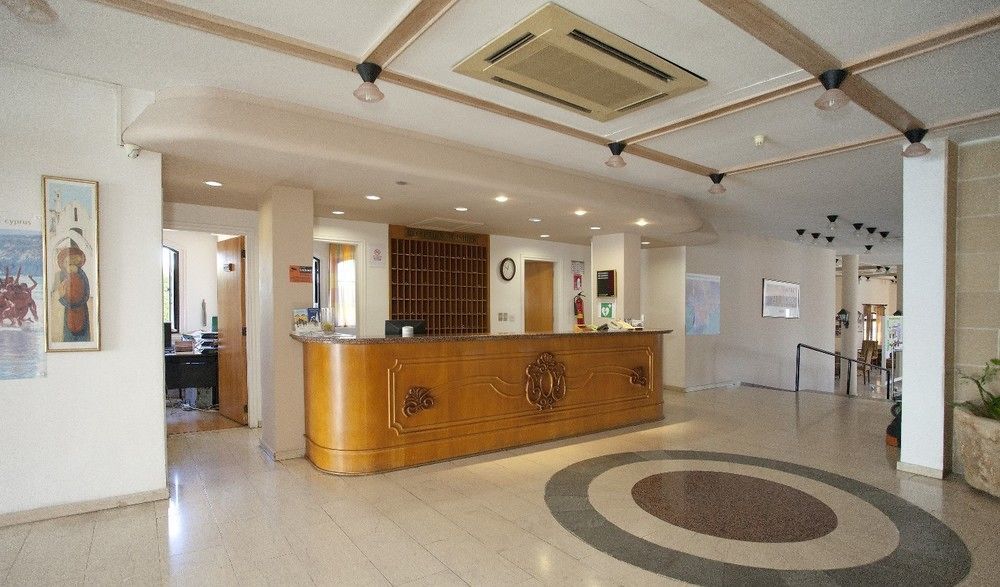 Episkopiana Hotel & Sport Resort Episkopi  Екстер'єр фото